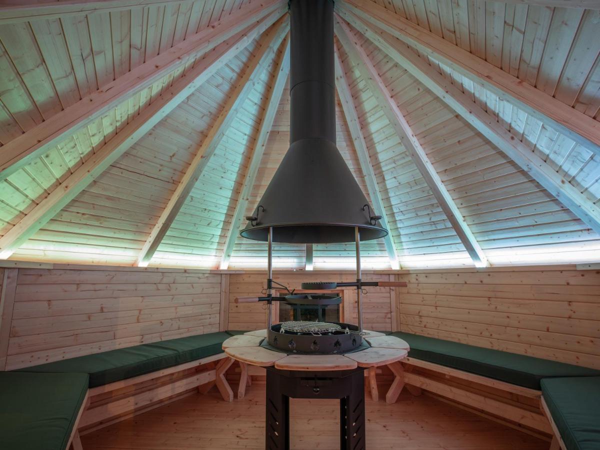 Weedingshall Lodges Falkirk Eksteriør billede
